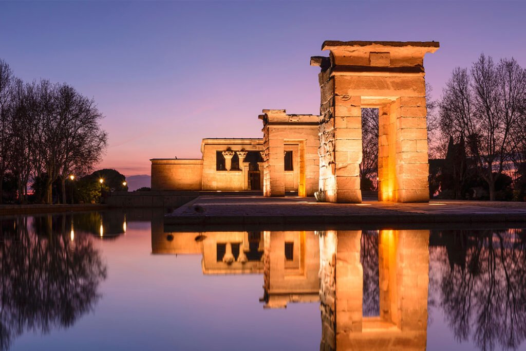 Egipska Świątynia Debod to zabytek pochodzący ze Starożytnego Egiptu