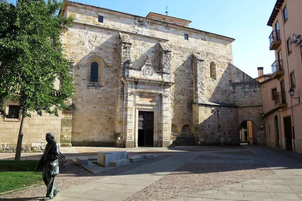 Kościół Iglesia de San Pedro, Zamora