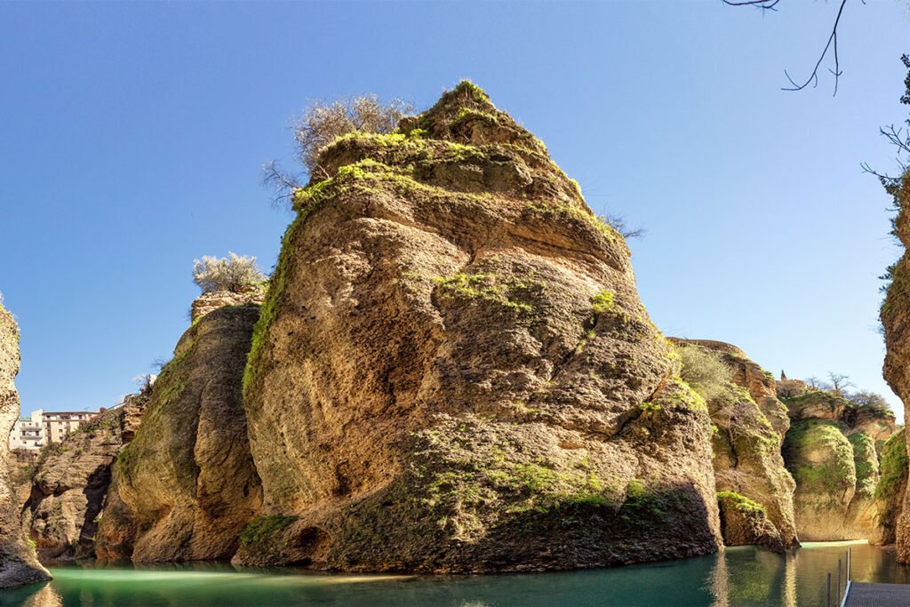 Widok po wyjściu z Kopalni Mina de Agua