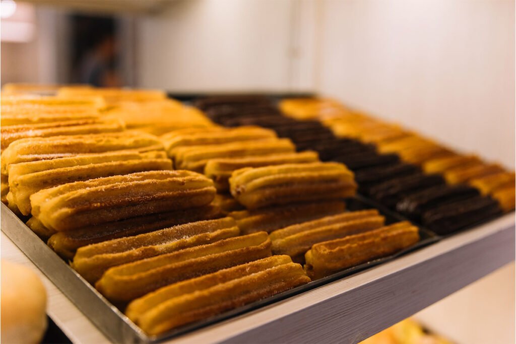 W zależności od miejsca churros możesz kupić na porcje, na sztuki lub na wagę