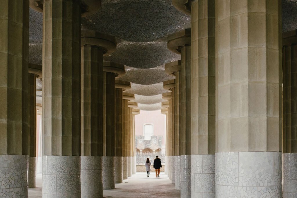 Sala Kolumnowa (inaczej: Sala Stu Kolumn), Park Gaudiego