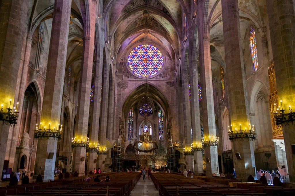 Katedra La Seu od środka, Palma de Mallorca