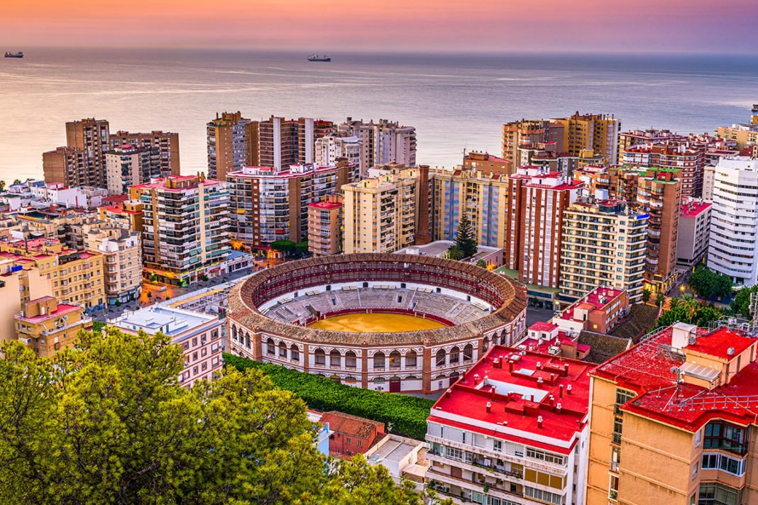 Málaga to perełka wybrzeża Costa del Sol. Od czego zacząć zwiedzanie Malagi!
