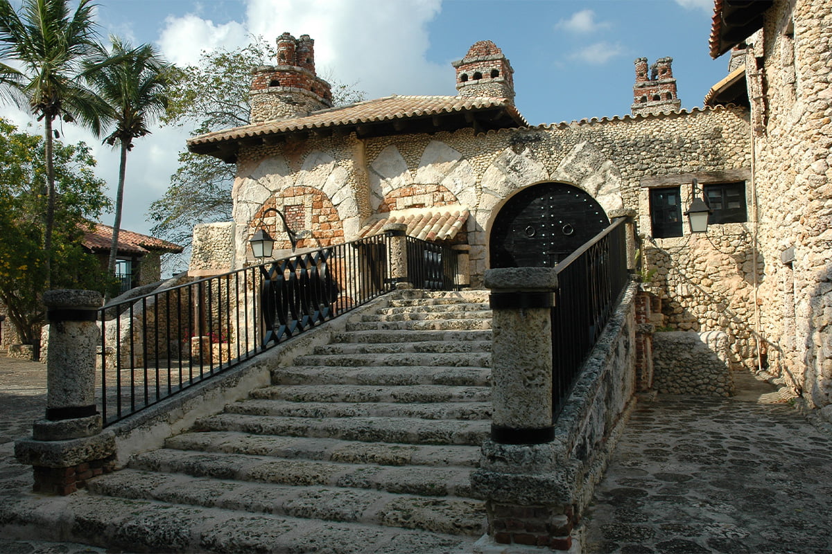 Altos de Chavón - replika śródziemnomorskiej osady w samym sercu Dominikany