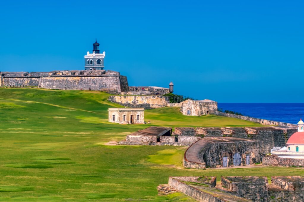 Fort El Morro od XVI wieku strzeże wejścia do zatoki San Juan