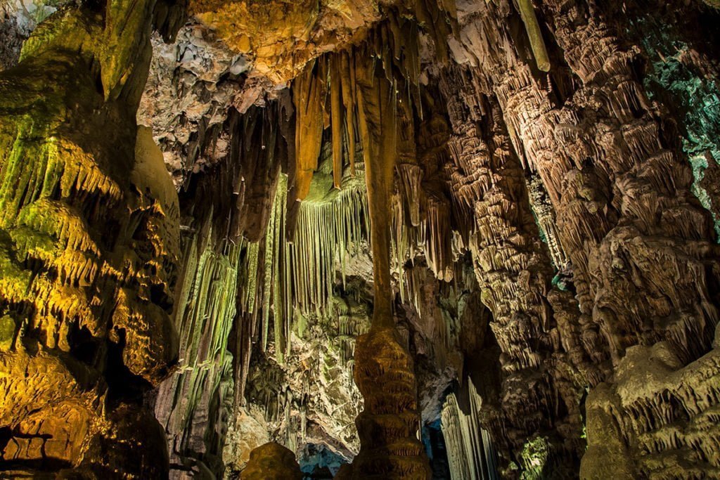 Jaskinia św. Michała, Skała Gibraltarska