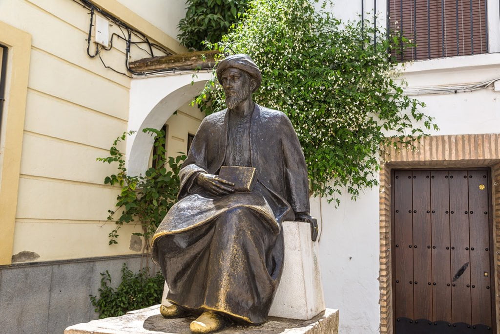 Pomnik Majmonidesa w dzielnicy Judería de Córdoba
