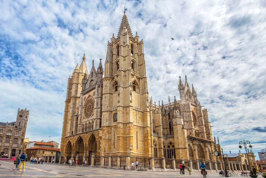 Katedra w León (Catedral de León)