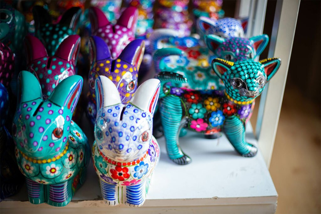 Alebrijes - Kolorowi Strażnicy Dusz z Meksyku