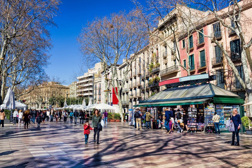la-rambla-najs-ynniejszy-deptak-w-barcelonie