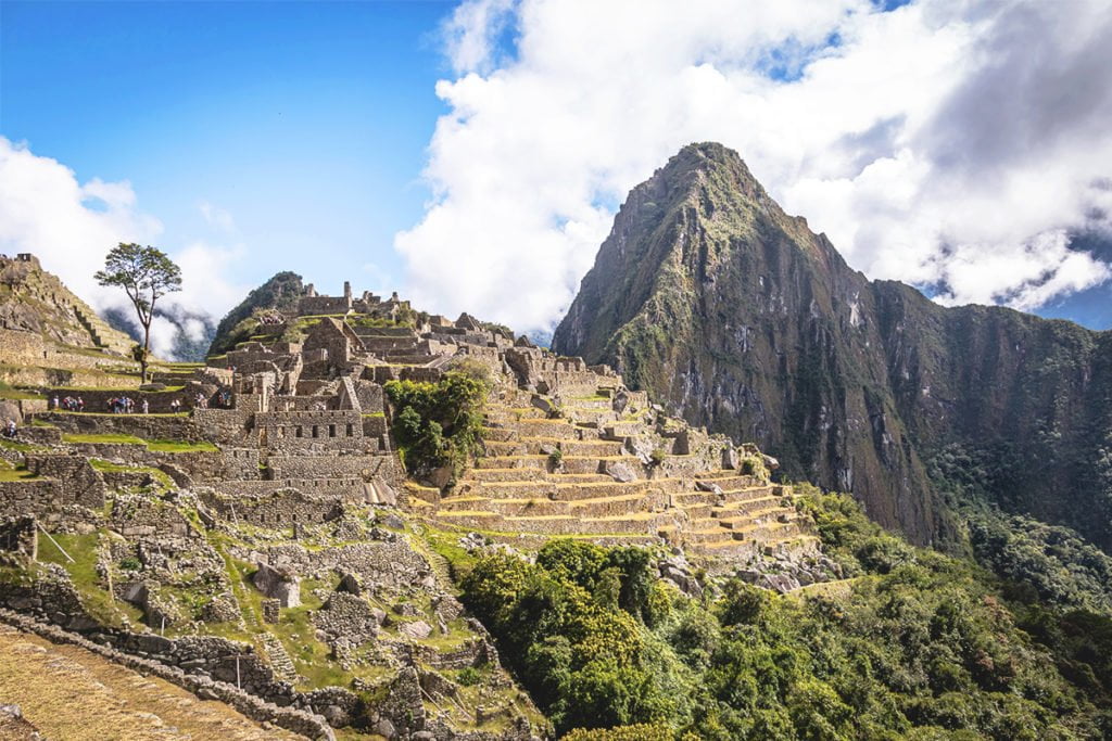 Widok na Zaginione Miasto, Machu Picchu, i górę Huayna Picchu