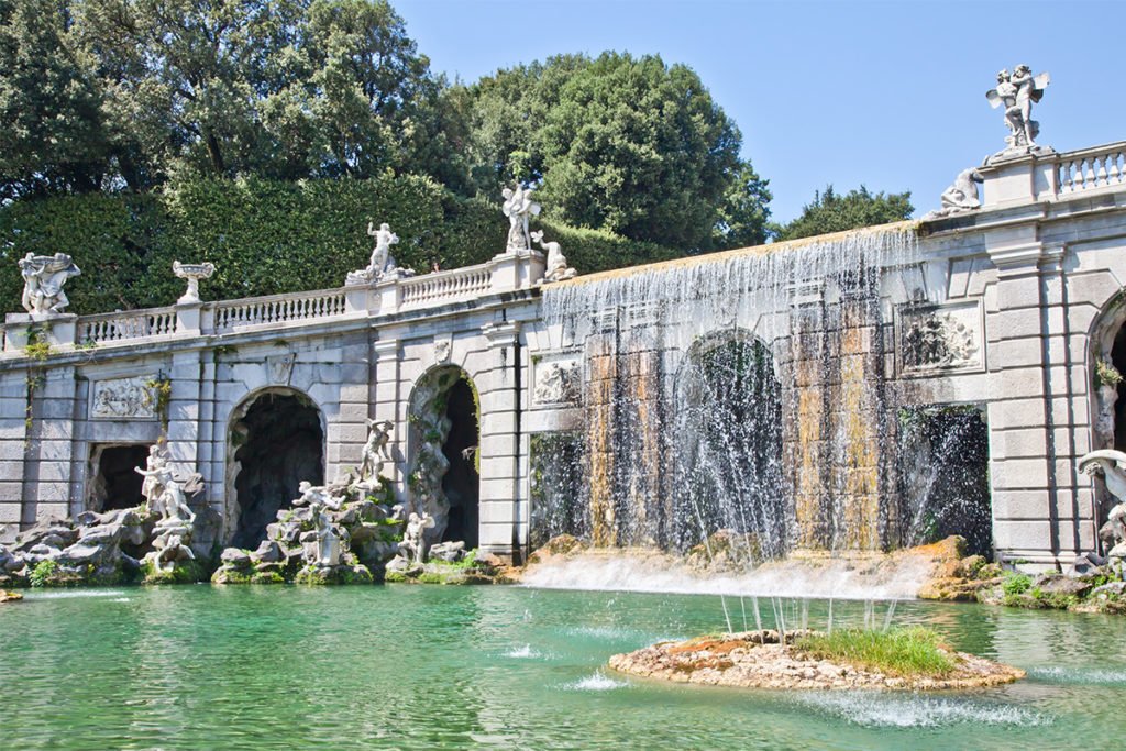 Park pałacowy w Casercie
