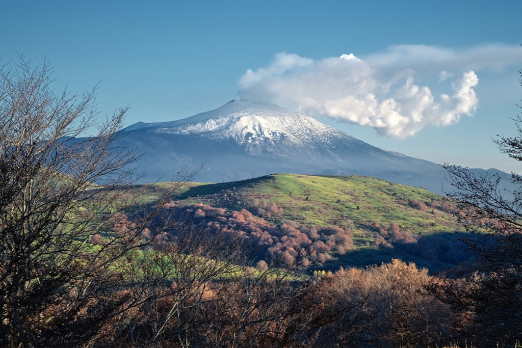 Wulkan Etna godnie reprezentuje w Europie najwyższe wulkany na świecie