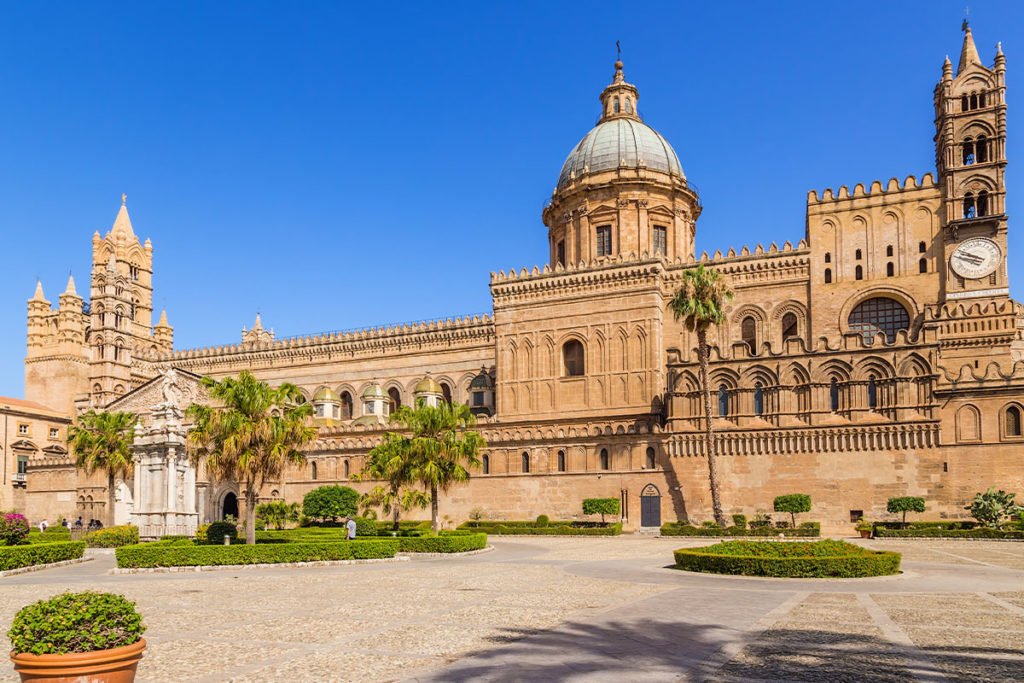 Cattedrale di Palermo to główny punkt kultu w stolicy Sycylii