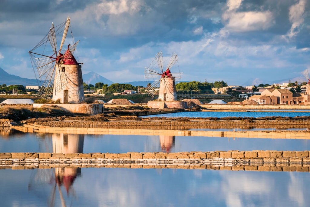 Zwiedzanie Trapani nie może odbyć się bez wizyty w Muzeum Soli