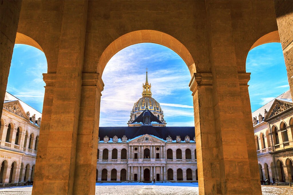 Pałac Inwalidów, Les Invalides, powstał z inicjatywy króla Ludwika XIV