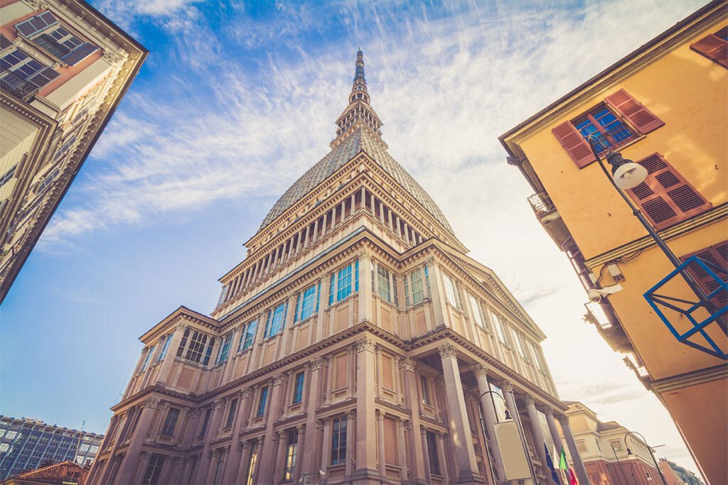 We wnętrzu Mole Antonelliana początkowo miała mieścić się synagoga