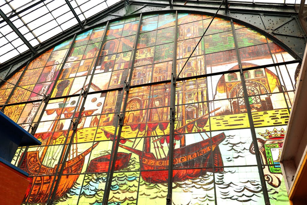 Mercado Central de Atarazanas - Najsłynniejszy targ w Maladze