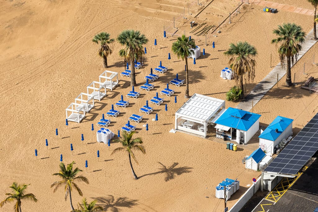 Playa de las Teresitas - złota plaża stolicy wyspy